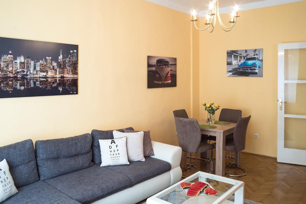 Rebecca Apartment Next To Synagogue Budapest Eksteriør bilde
